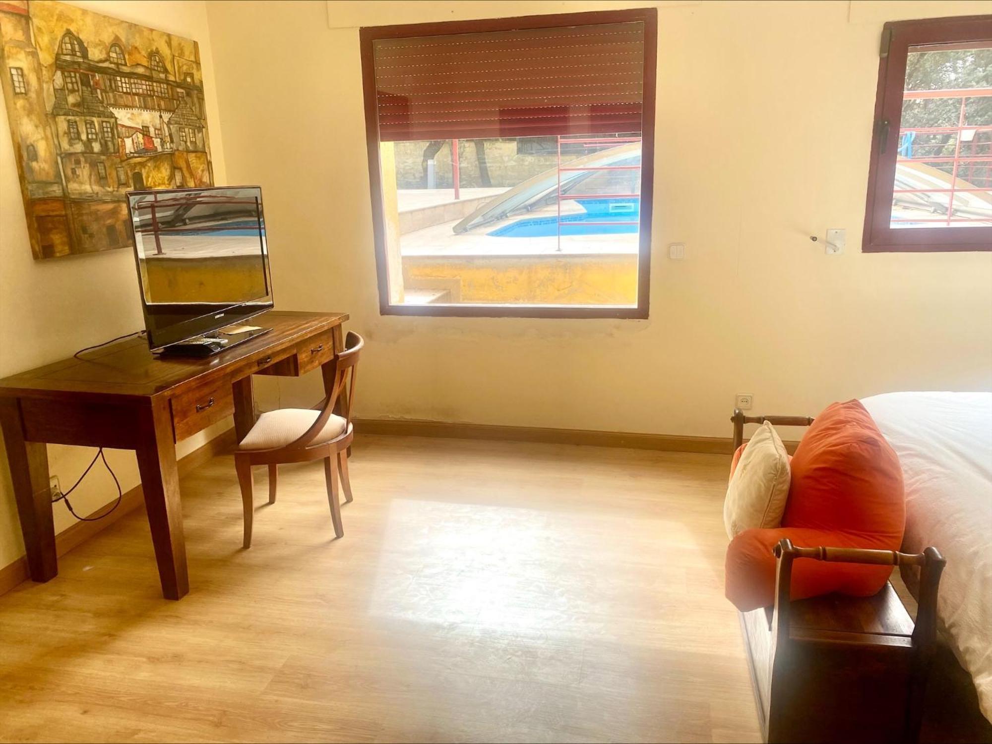 Chalet Con Piscina Vistas Y Salida A Parque Natural إل إسكوريال المظهر الخارجي الصورة